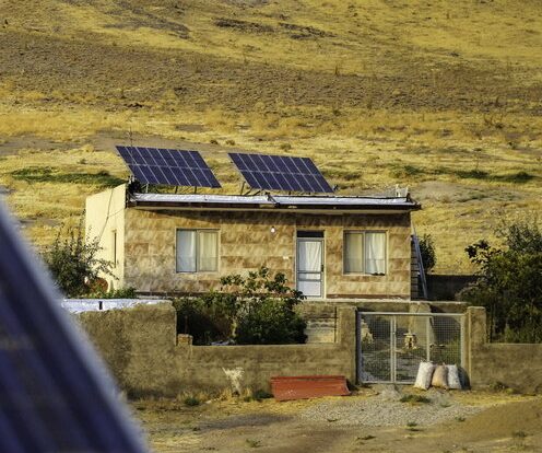 طرح هر پشت بام یک نیروگاه خورشیدی در کشور اجرا می‌شود
