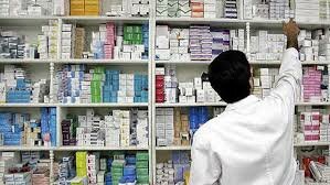 توزیع داروهای مخدر در داروخانه ها و خطرتعطیلی ۸۰۰۰ مرکز درمان اعتیاد