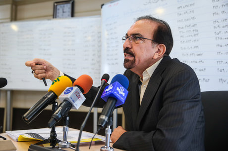 خودروسازان می خواهند ماهانه گران کنند/ارزانی خودرو محال است خودروسازان می خواهند ماهانه گران کنند/ارزانی خودرو محال است