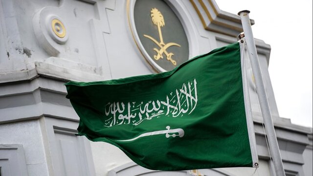 عربستان دهها مسئول وزارت دفاع را به فساد متهم کرد عربستان دهها مسئول وزارت دفاع را به فساد متهم کرد