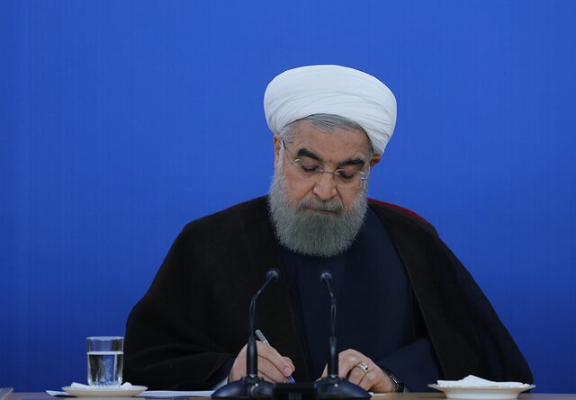 روحانی شهادت شهید دکتر فخری زاده را تسلیت گفت روحانی شهادت شهید دکتر فخری زاده را تسلیت گفت