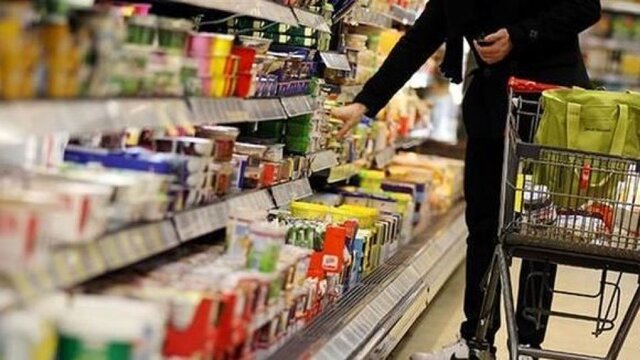 افزایش قیمت بیش از ۵۰ درصدی اقلام مصرفی روزمره در یک سال افزایش قیمت بیش از ۵۰ درصدی اقلام مصرفی روزمره در یک سال