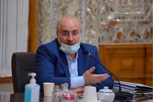 قالیباف تاکید کرد: لزوم اعمال تغییرات اساسی در بودجه ۱۴۰۰ به نفع معیشت مردم قالیباف تاکید کرد: لزوم اعمال تغییرات اساسی در بودجه ۱۴۰۰ به نفع معیشت مردم