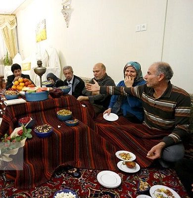 نیمی از مبتلایان در دورهمی ها کرونا گرفتند/ اعمال محدودیت های یلدایی