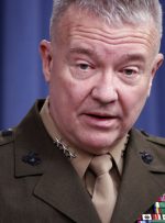 فرمانده آمریکایی از دست داشتن ایران در حملات اخیر به کردستان عراق و عربستان سخن گفت
