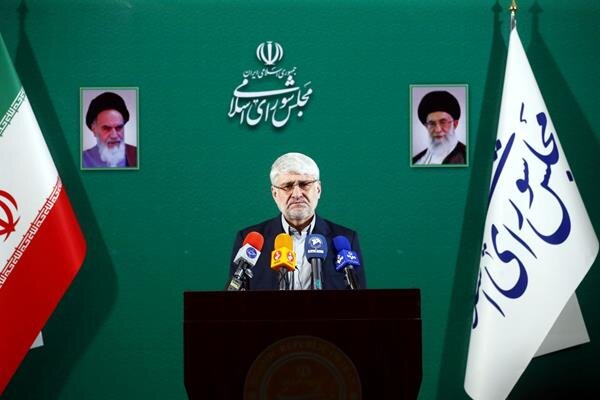 چرا قالیباف نامه رهبری را به رییس دومای روسیه تحویل داد؟ چرا قالیباف نامه رهبری را به رییس دومای روسیه تحویل داد؟