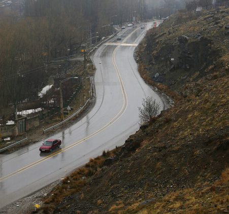برف و باران در جادههای ۶ استان برف و باران در جادههای ۶ استان