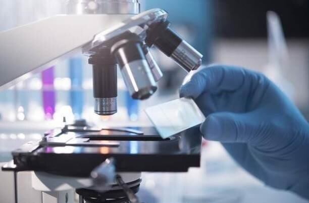 تجهیز آزمایشگاه پژوهشگاه زیست فناوری برای اعلام ۱۲ ساعته نتایج PCR/کاهش نتایج کاذب کرونا