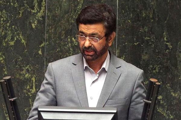 واکنش مالکی به توهین وزیر بهداشت واکنش مالکی به توهین وزیر بهداشت