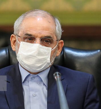 بازگشایی حضوری مدارس، سیاست قطعی امسال است/ آغاز واکسیناسیون معلمان از عید غدیر بازگشایی حضوری مدارس، سیاست قطعی امسال است/ آغاز واکسیناسیون معلمان از عید غدیر