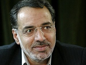آرین منش: فقط یک وزیر رای اعتماد کسب نمی کند آرین منش: فقط یک وزیر رای اعتماد کسب نمی کند