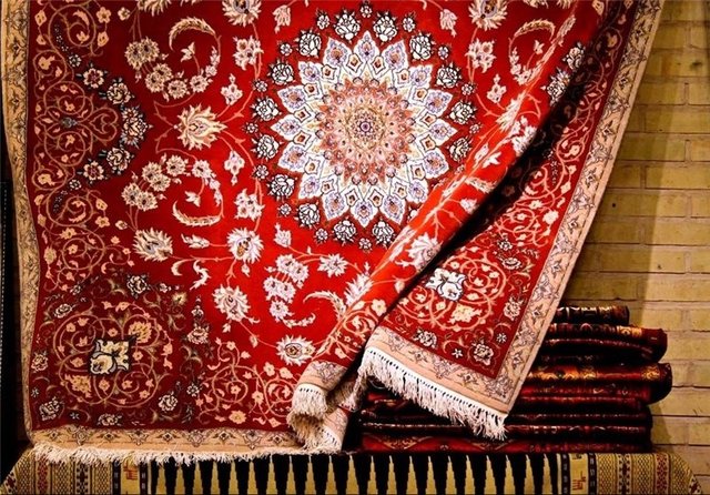 سهم ۸۵ درصدی تهران از صادرات فرش سهم ۸۵ درصدی تهران از صادرات فرش