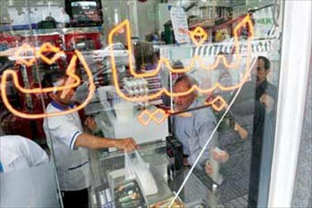 چرا باید یک دبه ماست را ۵۰ هزار تومان بخریم؟ چرا باید یک دبه ماست را ۵۰ هزار تومان بخریم؟