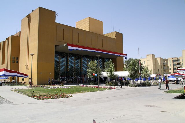 رویترز: آمریکا تخلیه سفارت خود در کابل را آغاز کرده است / انتقال کارمندان به فرودگاه کابل رویترز: آمریکا تخلیه سفارت خود در کابل را آغاز کرده است / انتقال کارمندان به فرودگاه کابل