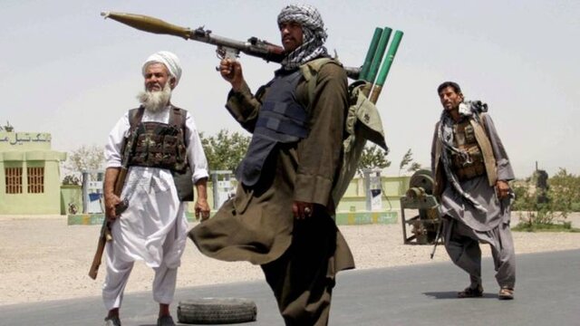 طالبان: مقامات در کشور بمانند طالبان: مقامات در کشور بمانند