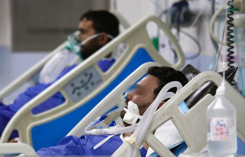 شرایط بسیار خطرناک است/با این شیوه نمی‌توان کرونا را جمع کرد