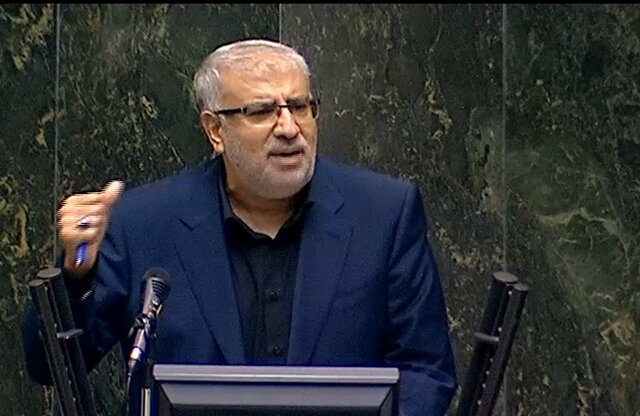 اوجی: اقدامات مهمی برای فروش نفت پیاده می کنم اوجی: اقدامات مهمی برای فروش نفت پیاده می کنم