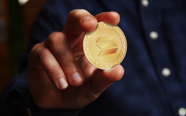 صعود سولانا به رتبه هشتمین ارز دیجیتالی برتر بازار صعود سولانا به رتبه هشتمین ارز دیجیتالی برتر بازار