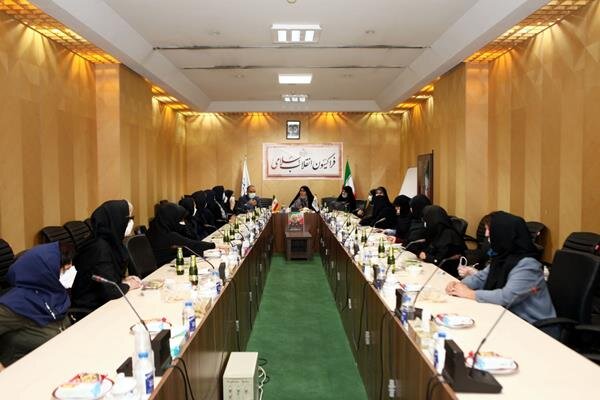 بررسی وضعیت زندانیان زن در دیدار فراکسیون زنان با اژهای بررسی وضعیت زندانیان زن در دیدار فراکسیون زنان با اژهای