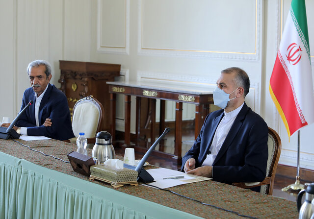 امیرعبداللهیان: تامین واکسن کرونا از اولویتهای بالای وزارت خارجه است امیرعبداللهیان: تامین واکسن کرونا از اولویتهای بالای وزارت خارجه است