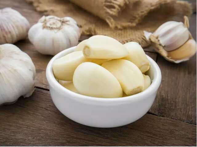 ویژگیهای عصاره سیر در درمان کرونا ویژگیهای عصاره سیر در درمان کرونا