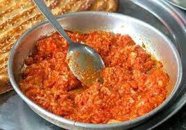 یک املت چهار نفره چند؟ یک املت چهار نفره چند؟