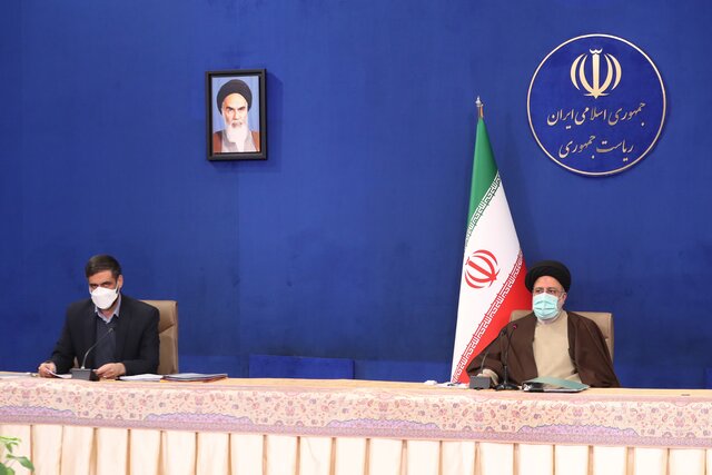 رئیسی: مراقبت کنیم مناطق آزاد به مرکز واردات بی رویه کالا تبدیل نشود رئیسی: مراقبت کنیم مناطق آزاد به مرکز واردات بی رویه کالا تبدیل نشود