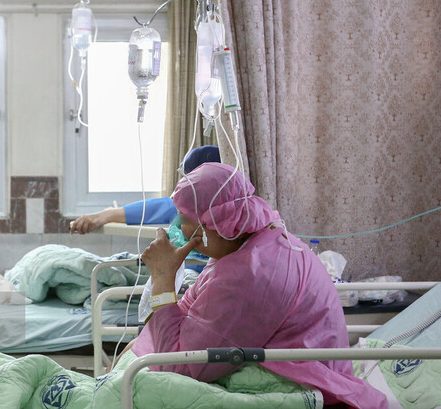 پس از ۵۸۰ روز؛ فوتیهای روزانه کرونا در ایران به ۳۴ نفر رسید پس از ۵۸۰ روز؛ فوتیهای روزانه کرونا در ایران به ۳۴ نفر رسید