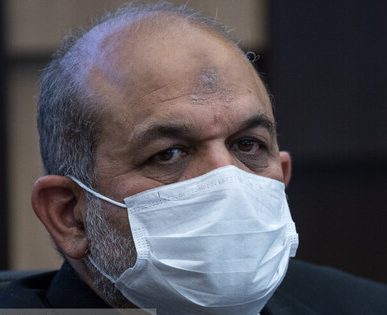 تأکید وزیر کشور بر اعمال محدودیتهای جدید در صورت افزایش اُمیکرون تأکید وزیر کشور بر اعمال محدودیتهای جدید در صورت افزایش اُمیکرون