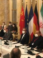 تیم مذاکره کننده ایران در برابر آمریکا مقاومت کنند