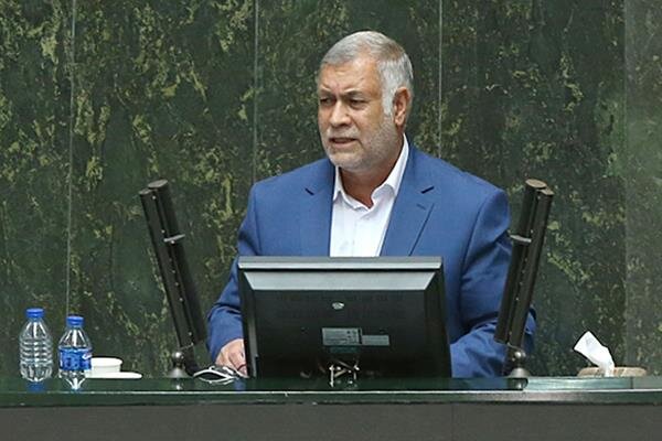 امتناع برخی از بانک ها از پرداخت وام به بهانه پایان سال امتناع برخی از بانک ها از پرداخت وام به بهانه پایان سال