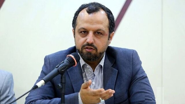 اگر بانکی وام بدون ضامن نداد، مدیر شعبه را برکنار کنید اگر بانکی وام بدون ضامن نداد، مدیر شعبه را برکنار کنید