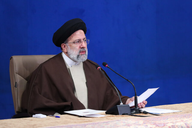 کرملین: در حال بررسی مقدمات سفر رئیسجمهور ایران به روسیه هستیم کرملین: در حال بررسی مقدمات سفر رئیسجمهور ایران به روسیه هستیم