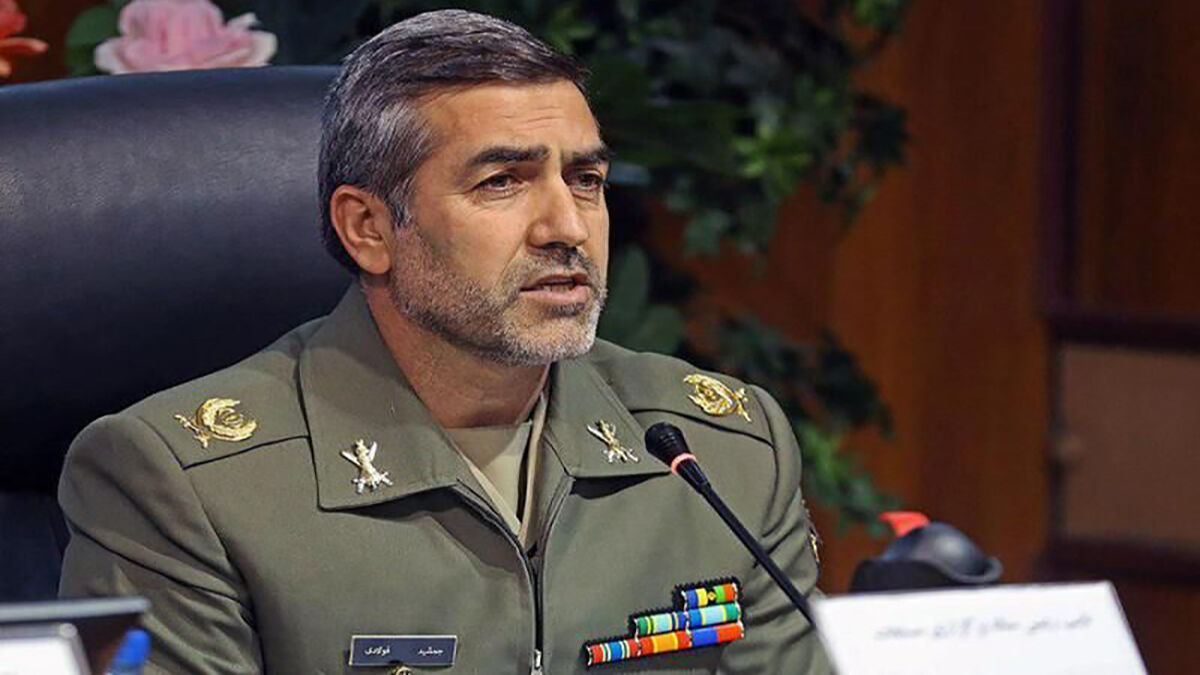 امیرفولادی: بازیکنان استقلال تا سرباز نشوند کاری از دست ما بر نمیآید امیرفولادی: بازیکنان استقلال تا سرباز نشوند کاری از دست ما بر نمیآید