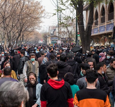 چرایی ابتلای بیشتر به اُمیکرون در جوانان / لزوم واکسیناسیون مکرر برای توقف چرخه ویروس چرایی ابتلای بیشتر به اُمیکرون در جوانان / لزوم واکسیناسیون مکرر برای توقف چرخه ویروس