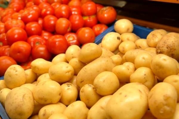 ورود قطره چکانی سیب زمینی به بازار از سوی دلالان