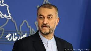 وعده وزیر خارجه برای برگزاری کنسرت مشترک هنرمندان ایرانی و خارجی وعده وزیر خارجه برای برگزاری کنسرت مشترک هنرمندان ایرانی و خارجی