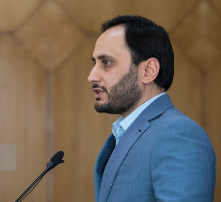بهادری جهرمی: دولت بر رعایت حقوق کارگران از سوی پیمانکاران تاکید دارد بهادری جهرمی: دولت بر رعایت حقوق کارگران از سوی پیمانکاران تاکید دارد