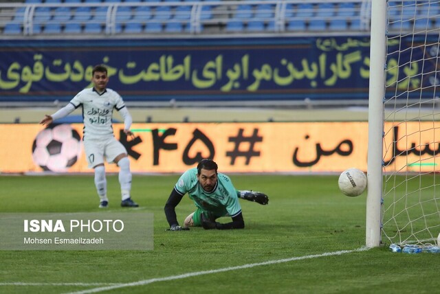 دست مجیدی رو شده است دست مجیدی رو شده است