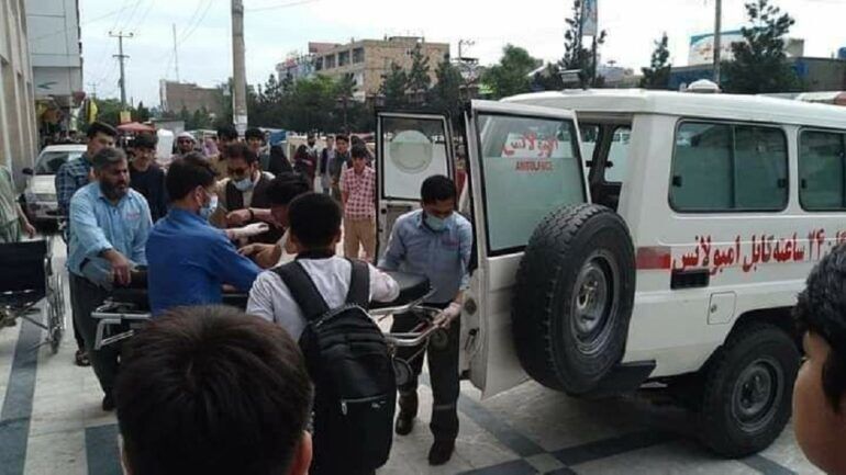 انفجارهای پی‌ درپی در غرب کابل؛ دست‌کم ۲۵ دانش‌آموز در یک انفجار شهید شدند