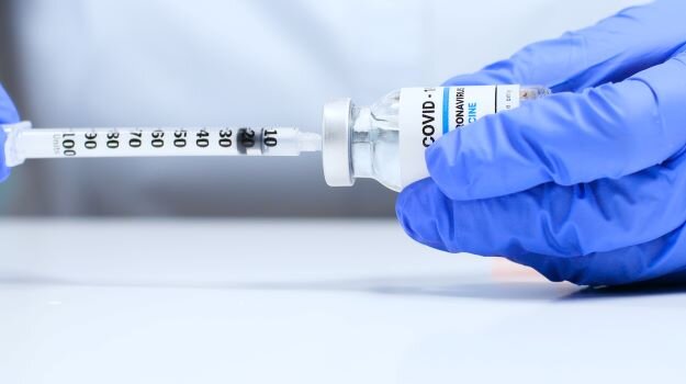 علت تاخیر در ترخیص واکسنهای اهدایی به کشور چه بود؟ علت تاخیر در ترخیص واکسنهای اهدایی به کشور چه بود؟