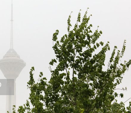 جولان آلایندههای خطرناک در هوای تهران/ ثبت شاخص ۵۰۰ در منطقه ۱۹ جولان آلایندههای خطرناک در هوای تهران/ ثبت شاخص ۵۰۰ در منطقه ۱۹