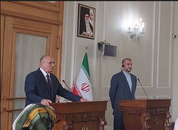 بحران اوکراین نتیجه خشونت بیدلیل مسکو است/ آماده گسترش همکاری با ایران پس از احیای برجام هستیم بحران اوکراین نتیجه خشونت بیدلیل مسکو است/ آماده گسترش همکاری با ایران پس از احیای برجام هستیم