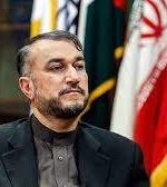 وزیر خارجه: هر دو مسیر خنثی‌سازی و رفع تحریم‌ها پیگیری می‌شود