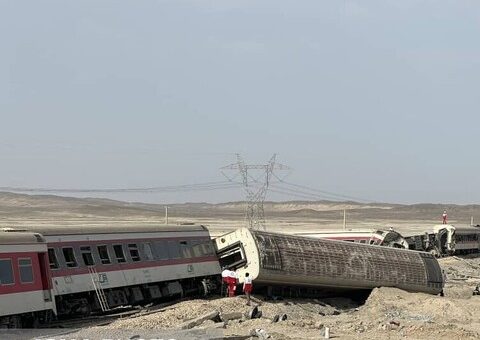 ‫عوامل اصلی حادثه قطار مشهد – یزد مشخص شد