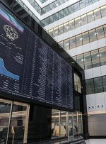 بورس همچنان قرمز
