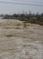 مسدود شدن راه چند روستا و آبگرفتگی منازل عشایر در منطقه جیرفت