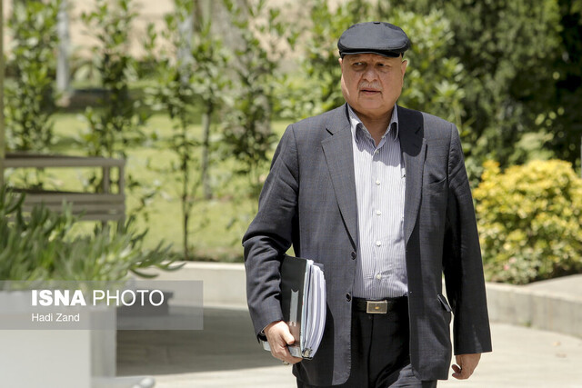 میرکاظمی: چیزی به اسم ارز ترجیحی ۴۲۰۰ وجود ندارد/پرداختهای عمرانی از مرداد انجام میشود میرکاظمی: چیزی به اسم ارز ترجیحی ۴۲۰۰ وجود ندارد/پرداختهای عمرانی از مرداد انجام میشود