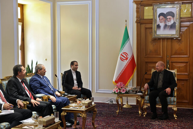 قالیباف: آمریکاییها پذیرفتهاند که با جنگ به جایی نمیرسند قالیباف: آمریکاییها پذیرفتهاند که با جنگ به جایی نمیرسند