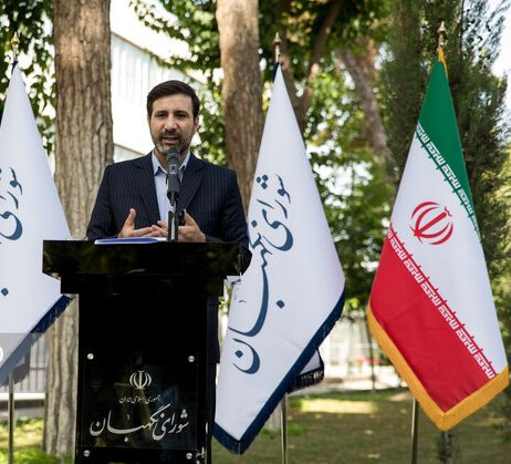 چند ایراد طرح شفافیت باقی است/ استفساریه “قانون تسهیل” هنوز به شورای نگهبان نرسیده است